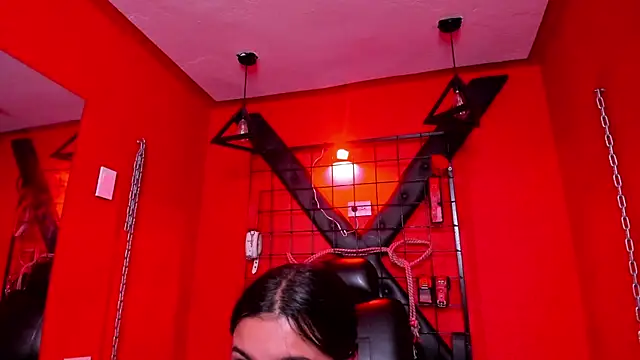 Hera_n_zeus_'s cam snapshot