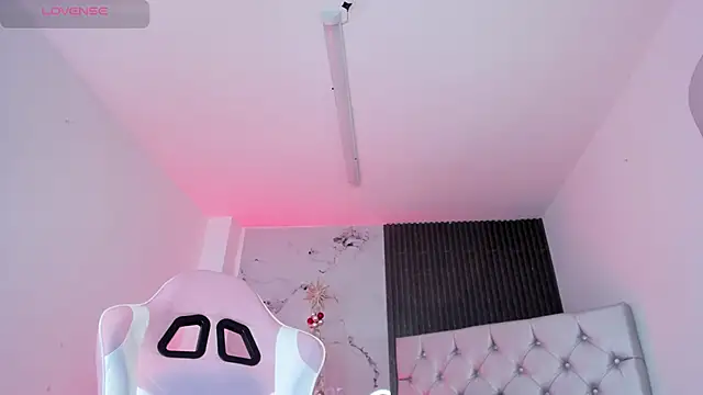 chloesagee live sex cam