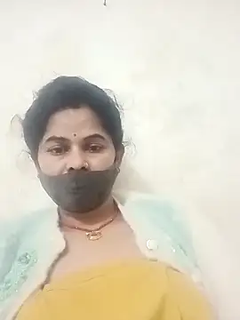 JULEE-740's cam snapshot