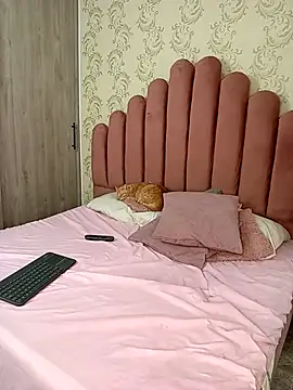 Bella_Fior's cam snapshot