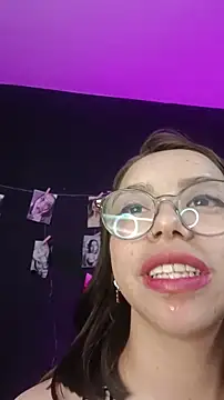 valentina_swallow's cam snapshot