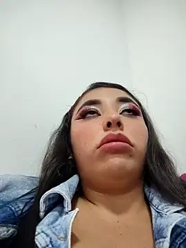 Bagiolett live sex cam