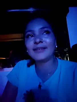 Lily-o's cam snapshot