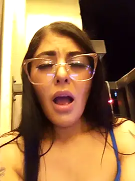 ValeNiitaLuv's cam snapshot