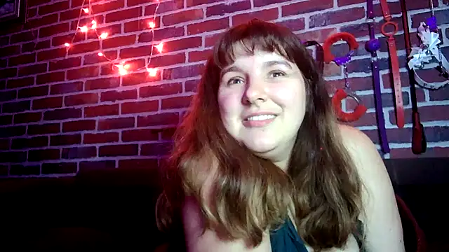 Heleneecesmecs2 live sex cam