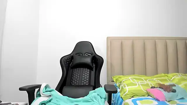 Chloemiller89's cam snapshot