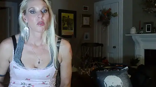 Glamazing's cam snapshot