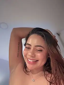 Aryrosee's cam snapshot