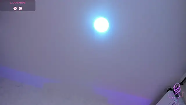 MadissonBonny_'s cam snapshot