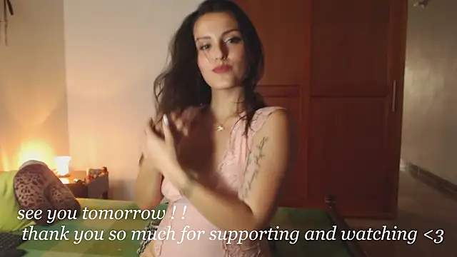 valerie7moon's cam snapshot