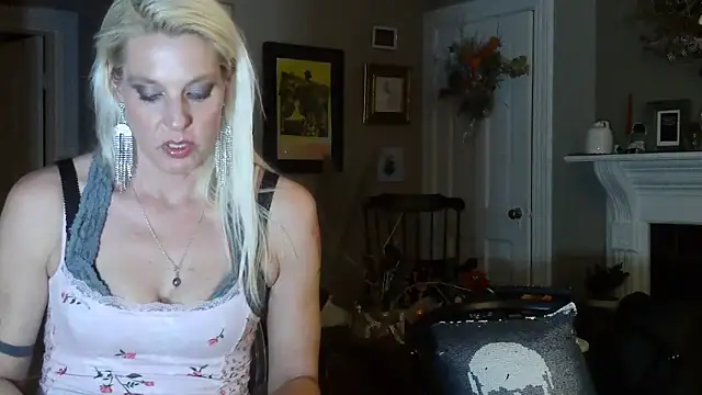 Glamazing's cam snapshot