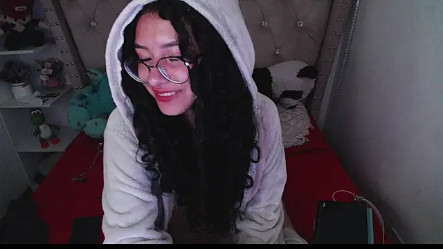 CherieCurl's cam snapshot