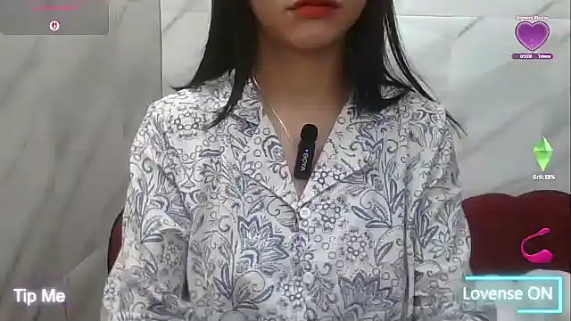 Voyerra_g's cam snapshot