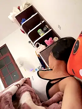 Miumieu's cam snapshot