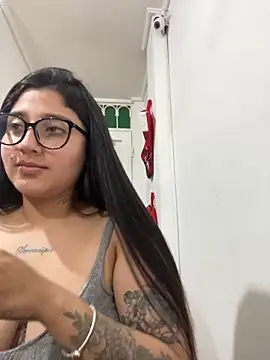 croftsmila's cam snapshot