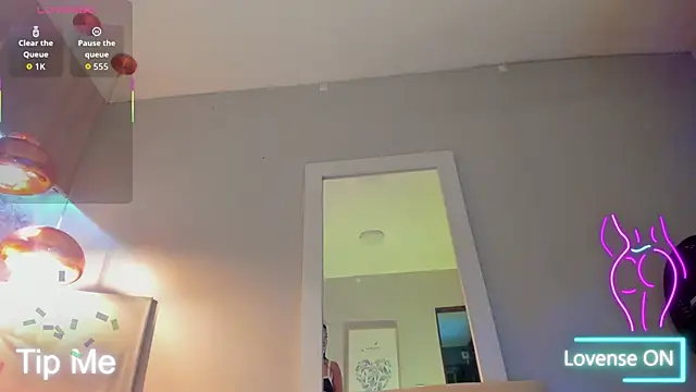 bonie_lov's cam snapshot