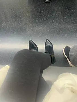 yimisun01's cam snapshot