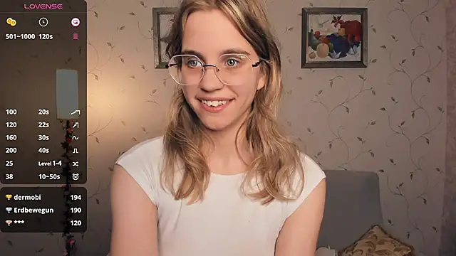 JoanBaggott live sex cam