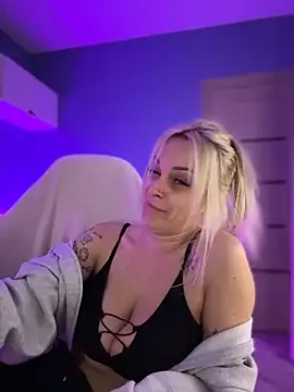 SashaRock's cam snapshot