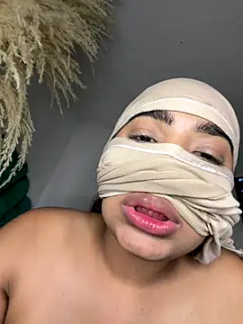 Lmalak_1's cam snapshot