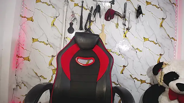 mia_boobs_hot's cam snapshot