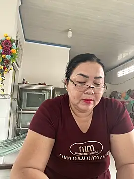 Alinat_'s cam snapshot