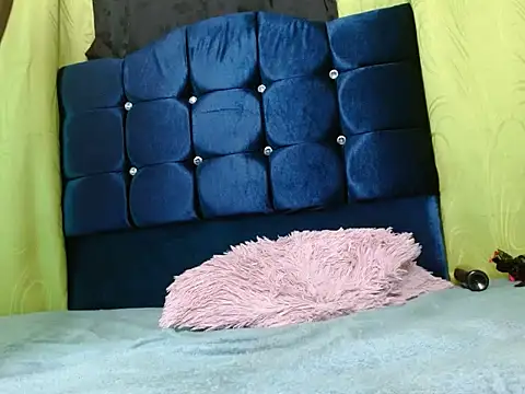 Ebony_luna's cam snapshot