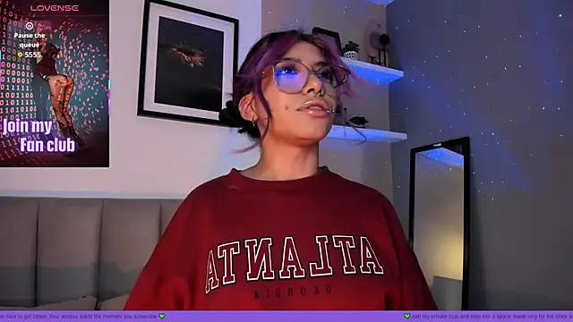 Violetta_Nur's cam snapshot