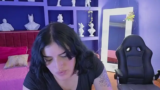 sari_belle's cam snapshot