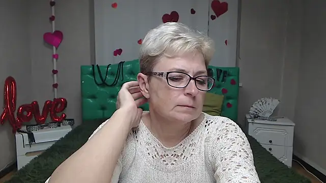 EmiliaGree's cam snapshot