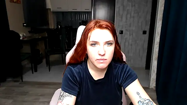 Reginasmilee's cam snapshot