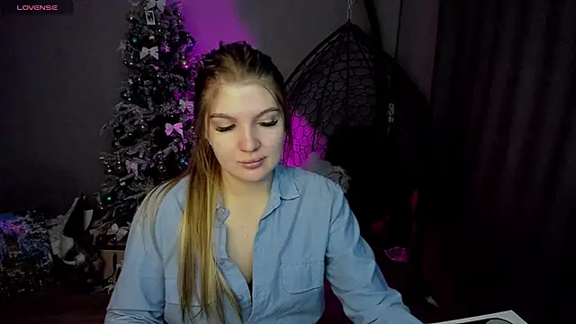 lily_williamss's cam snapshot