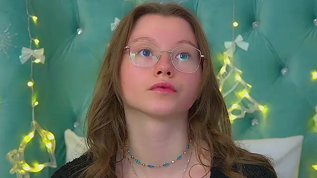 KeiraAsti's cam snapshot