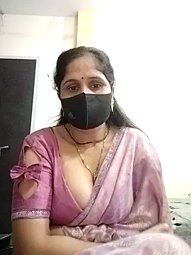 sexxyradha's cam snapshot