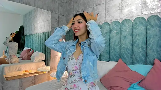 MarianaBranzz's cam snapshot