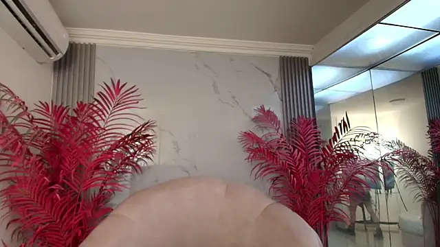 EvaHalsey's cam snapshot