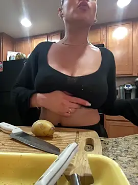 anikari's cam snapshot