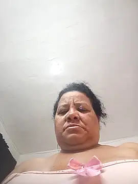 Shanttal0272 live sex cam