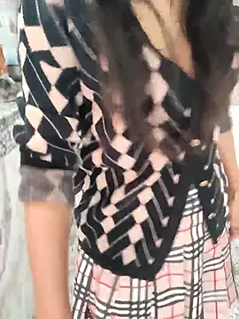 Shalu_G's cam snapshot