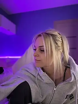 SashaRock's cam snapshot