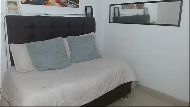 vaness_weet's cam snapshot