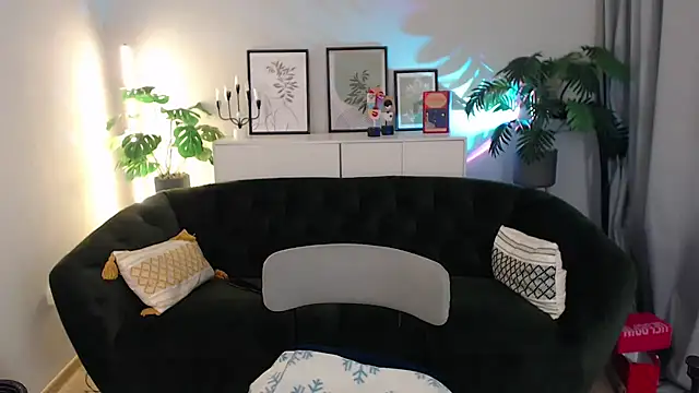 Natalee_Love's cam snapshot