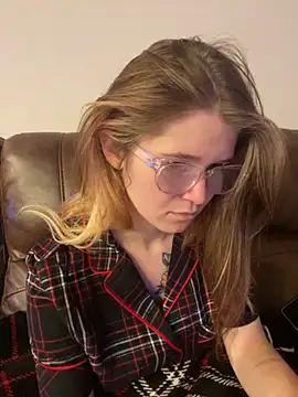 Riley_ray69's cam snapshot