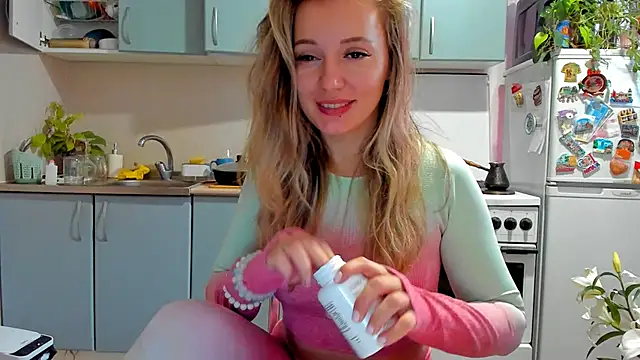 foxy_blond live sex cam