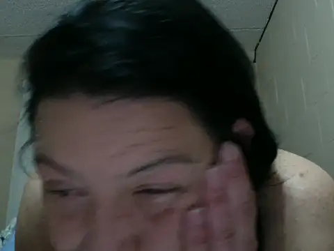 straichathot_08's cam snapshot