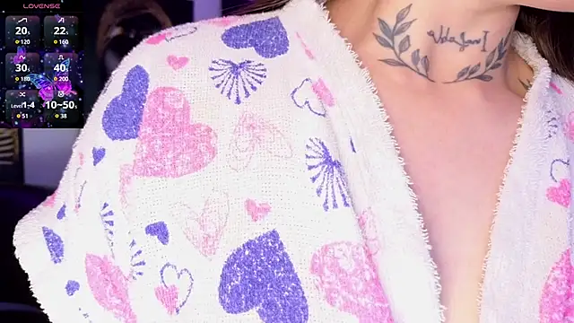 _brenna_hanson live sex cam