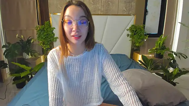 SusannJohnson live sex cam