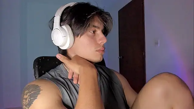 Giordano_Russo live sex cam