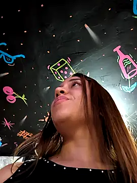 Nanybaker95 live sex cam