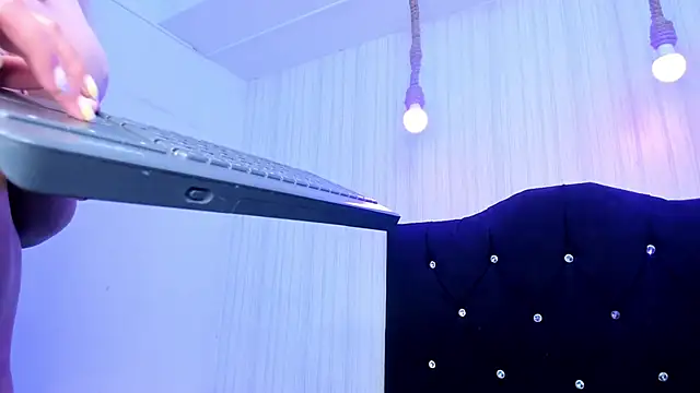 miku_katsuragi live sex cam